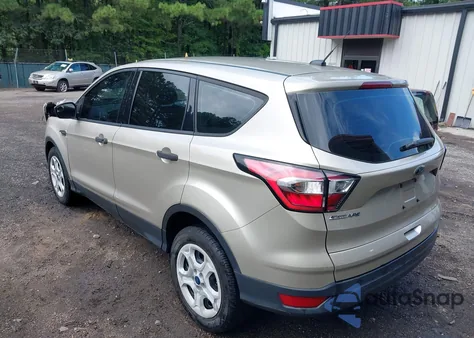 2017 Ford Escape S из США, поврежденный, VIN 1FMCU0F75HUD82158